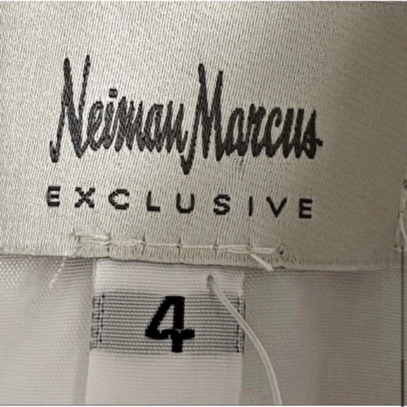 Neiman Marcus Trucker White Jacket Size 4 - Picture 3 of 8